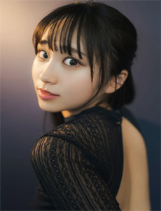 虐乳-美女大胆